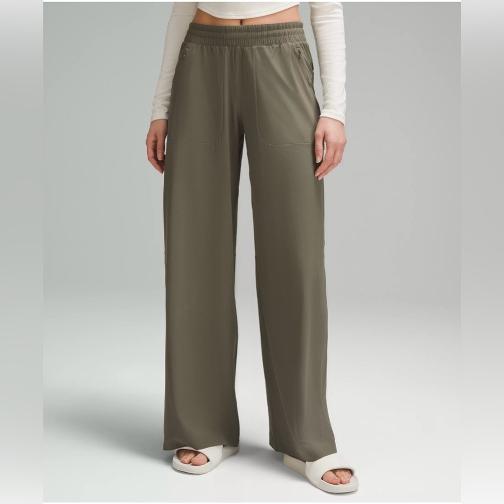 Lululemon Swift Mid-Rise Wide-Leg Pant Olive Green Women’s Size 4